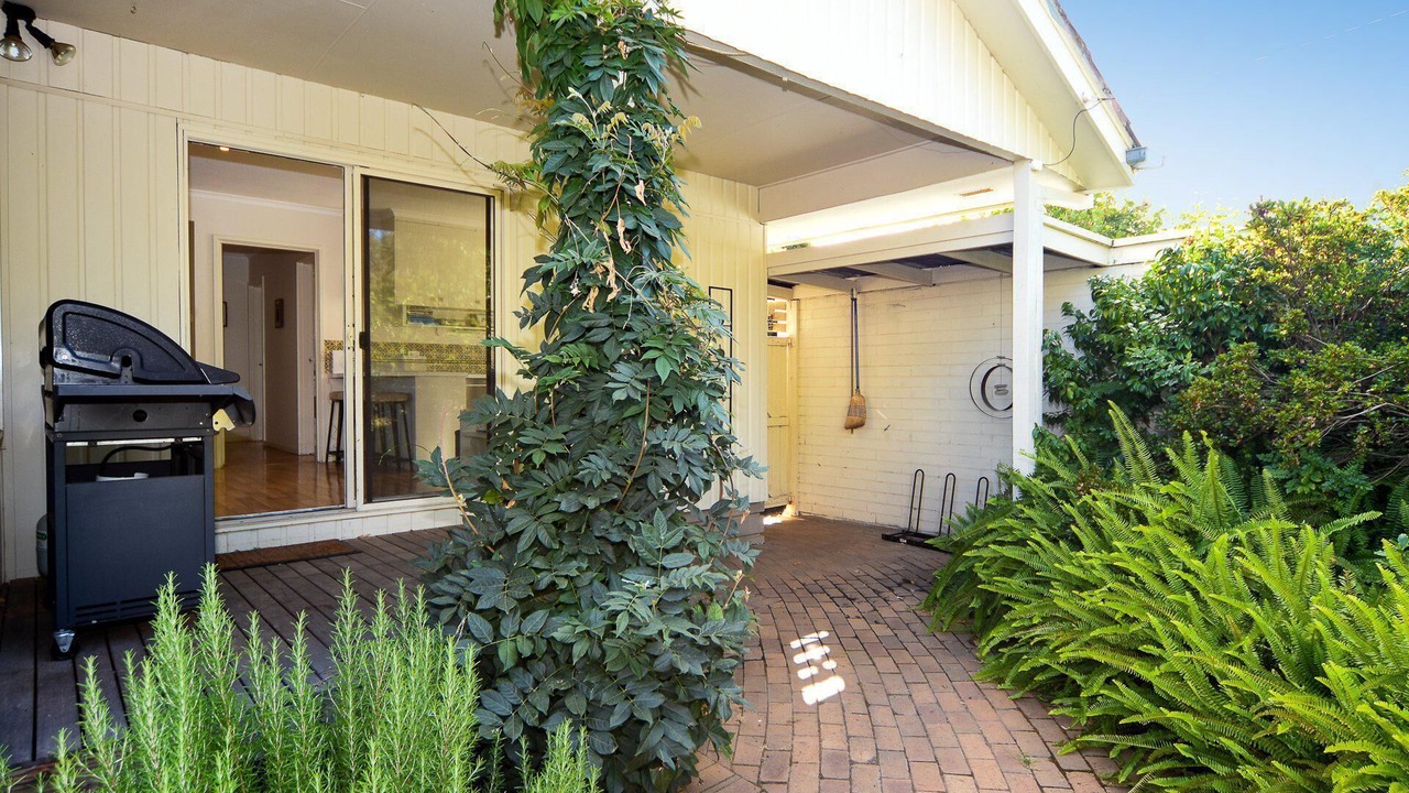 Photo of Patio Balcony in Shoreham