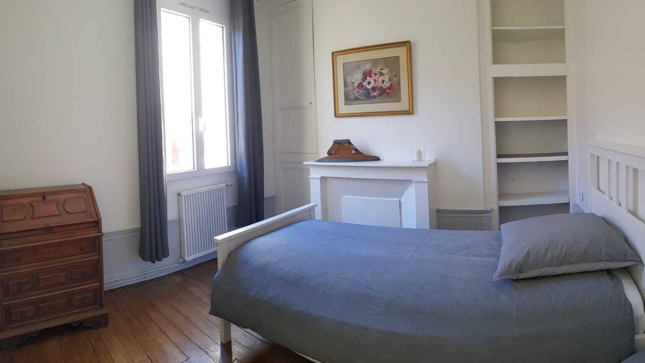 Photo of Bedroom in Pont-Sainte-Maxence