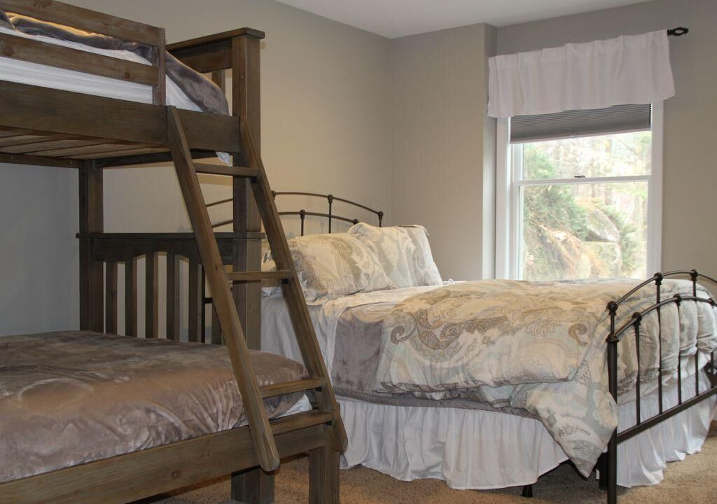 Photo of Others in Bartlett