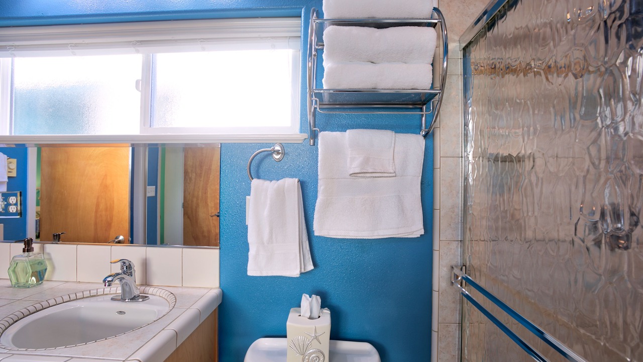 Photo of Bathroom in Crescent City North