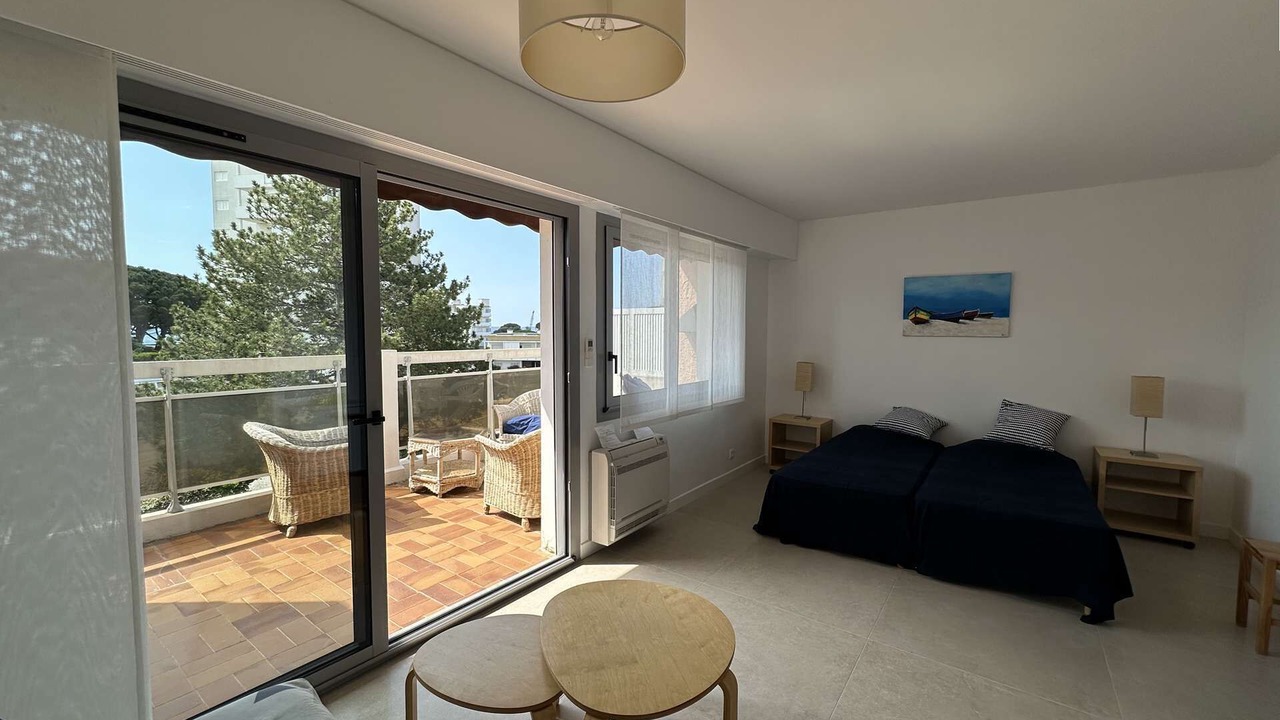 Photo of Bedroom in Hyeres
