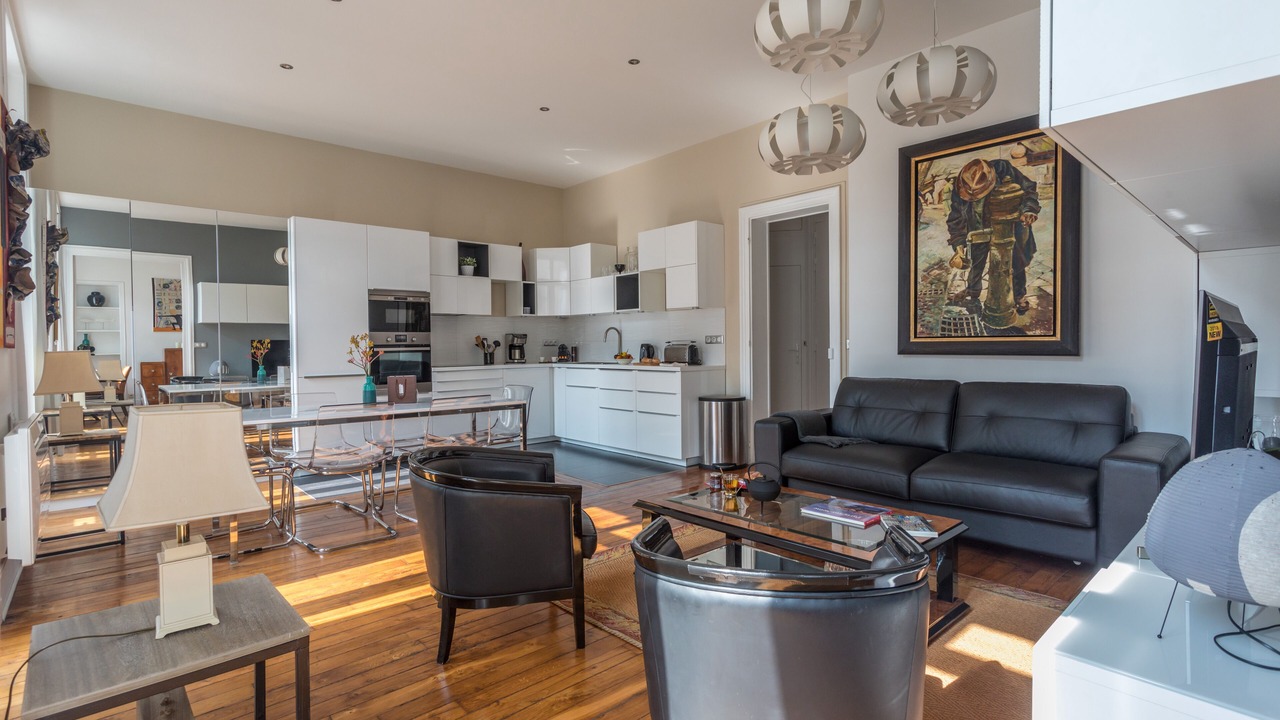 Photo of Livingroom in Arts-et-Metiers