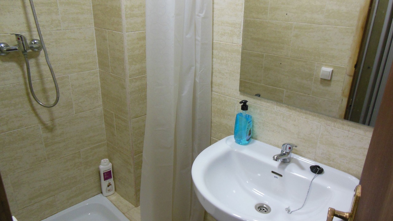 Photo of Bathroom in El Cabanyal