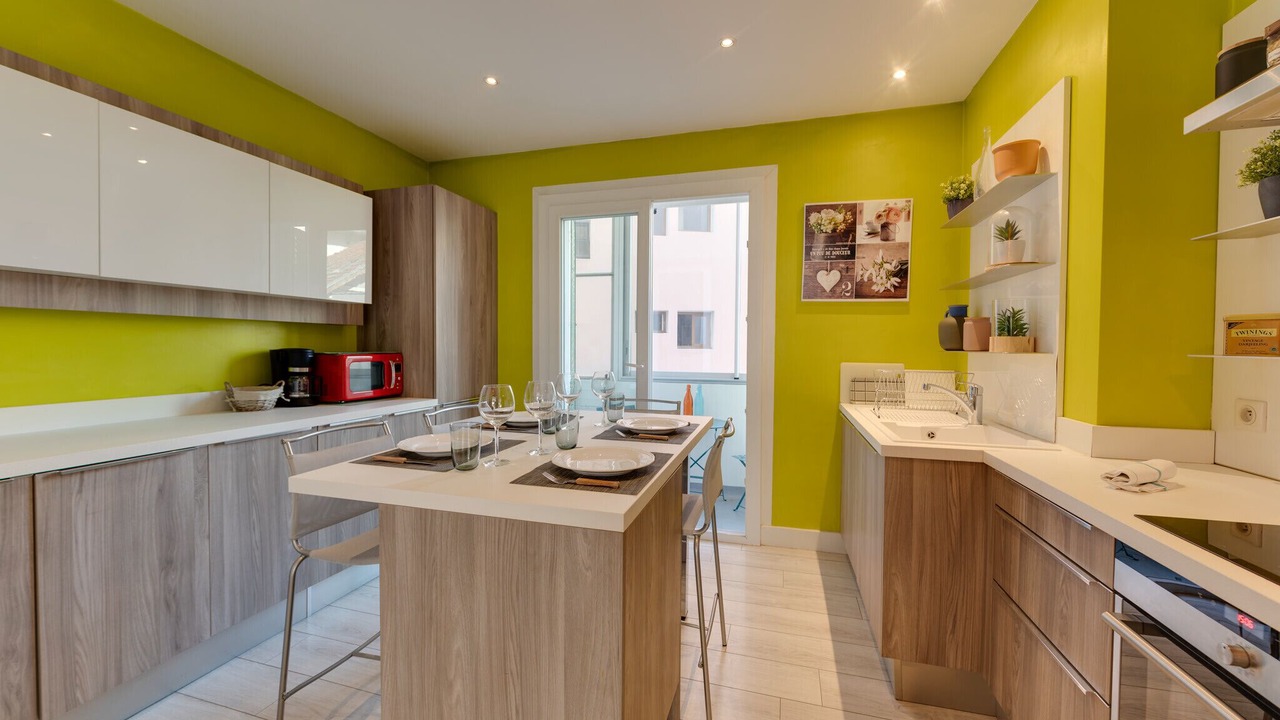 Photo of Kitchen in Annecy Old Town