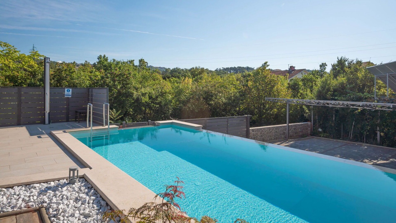 Photo of Outdoor in Sarsoni