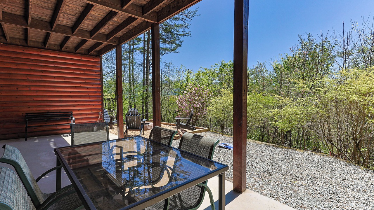 Photo of Outdoor in Foxfire Estates