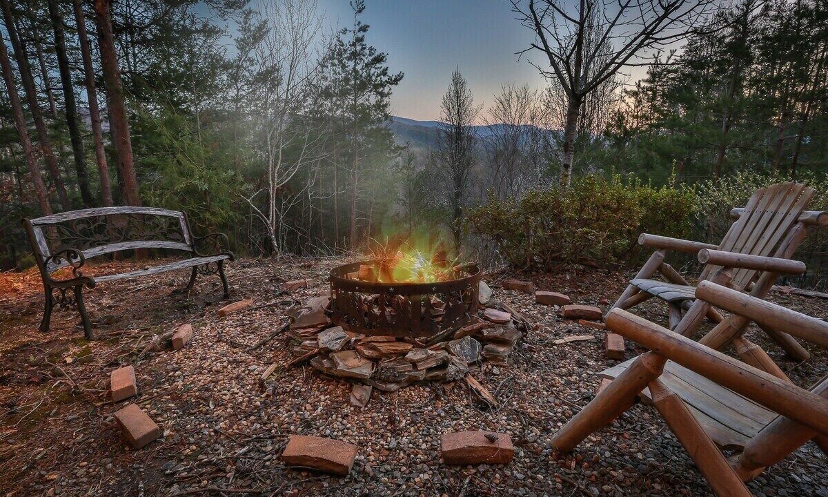 Photo of Others in Foxfire Estates
