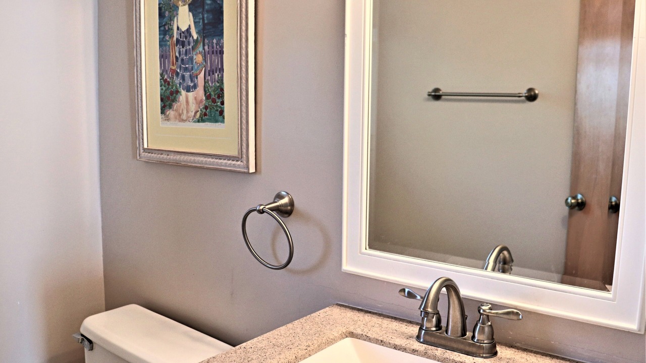 Photo of Bathroom in Emerald Isle