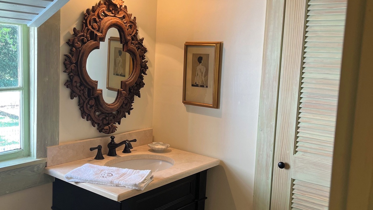 Photo of Bathroom in Barium Springs