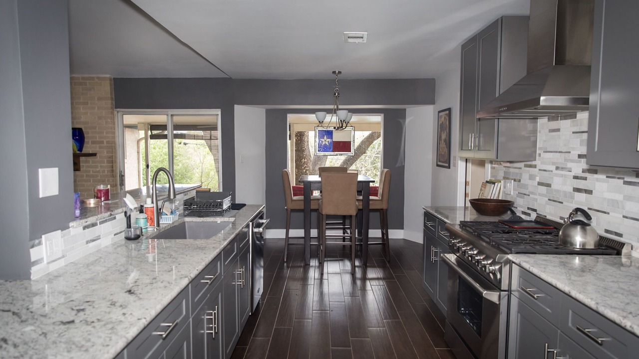 Photo of Kitchen in South Lamar