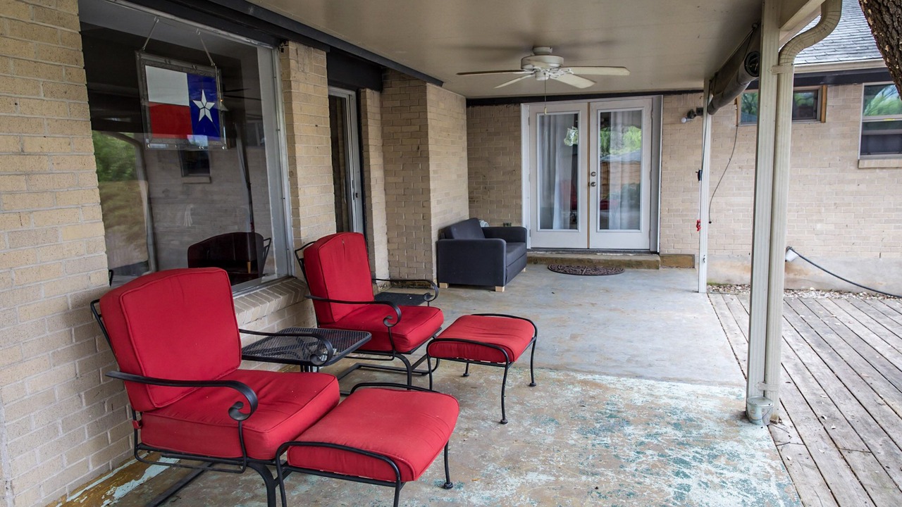 Photo of Patio Balcony in South Lamar
