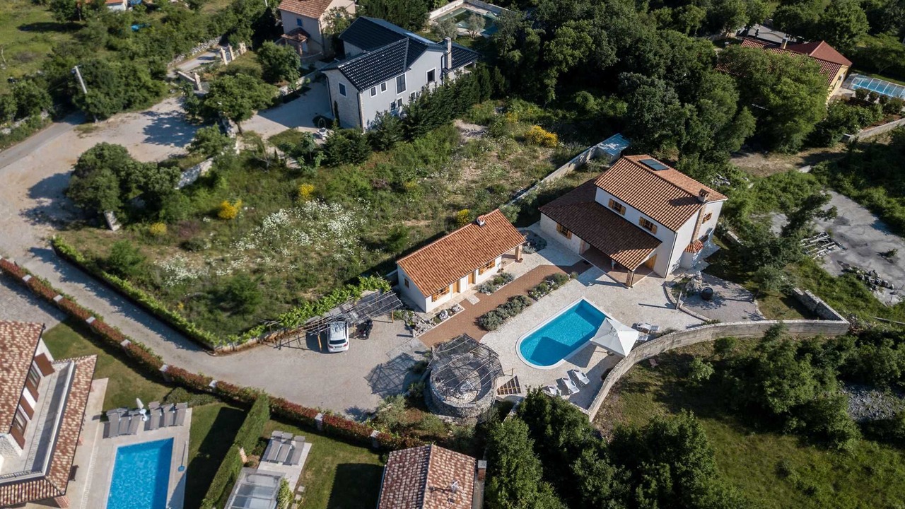 Photo of Outdoor in Kras