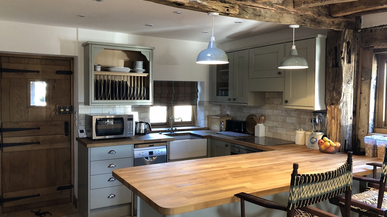 Photo of Kitchen in Crawley Down