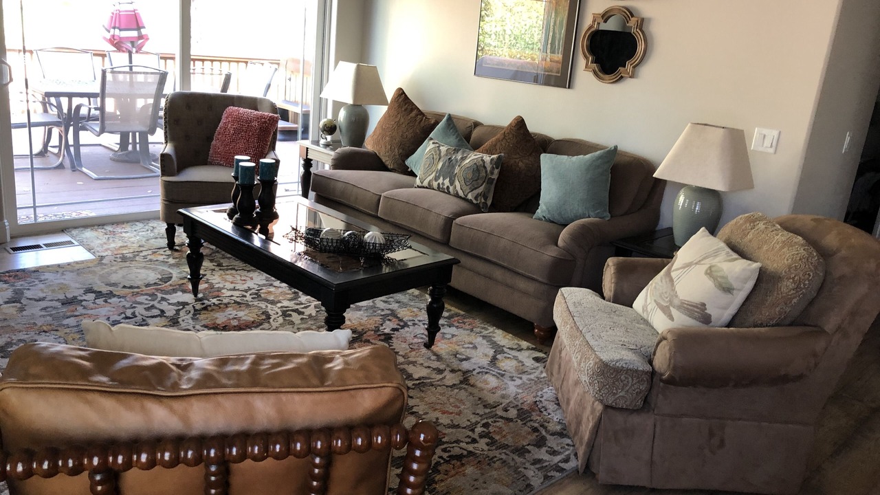 Photo of Livingroom in Redmond