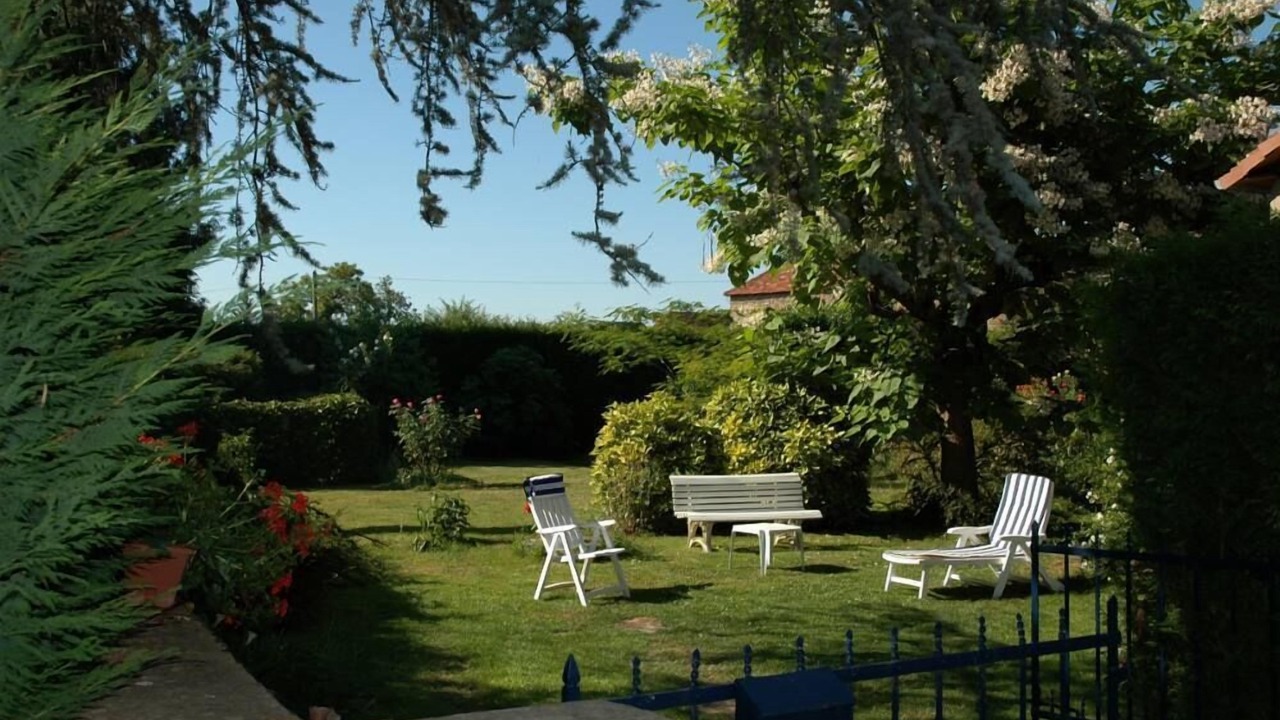 Photo of Outdoor in Jasses