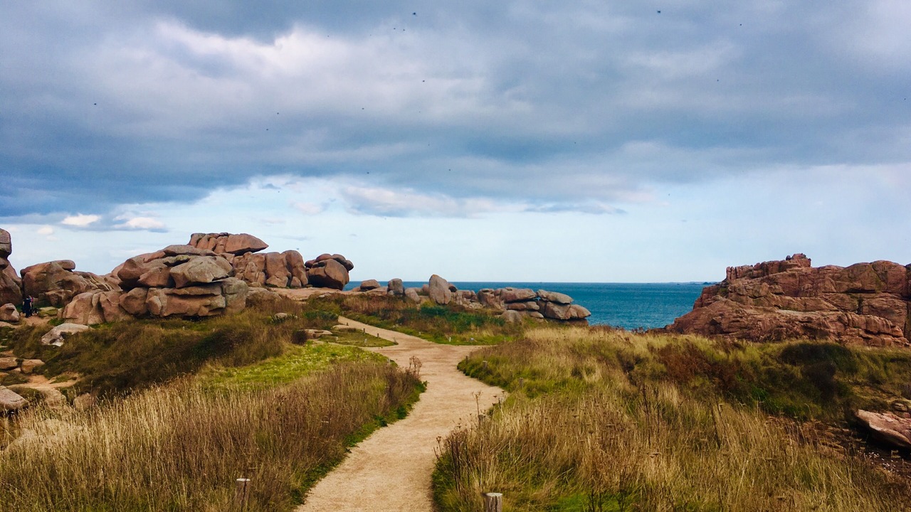 Photo of Others in Plufur