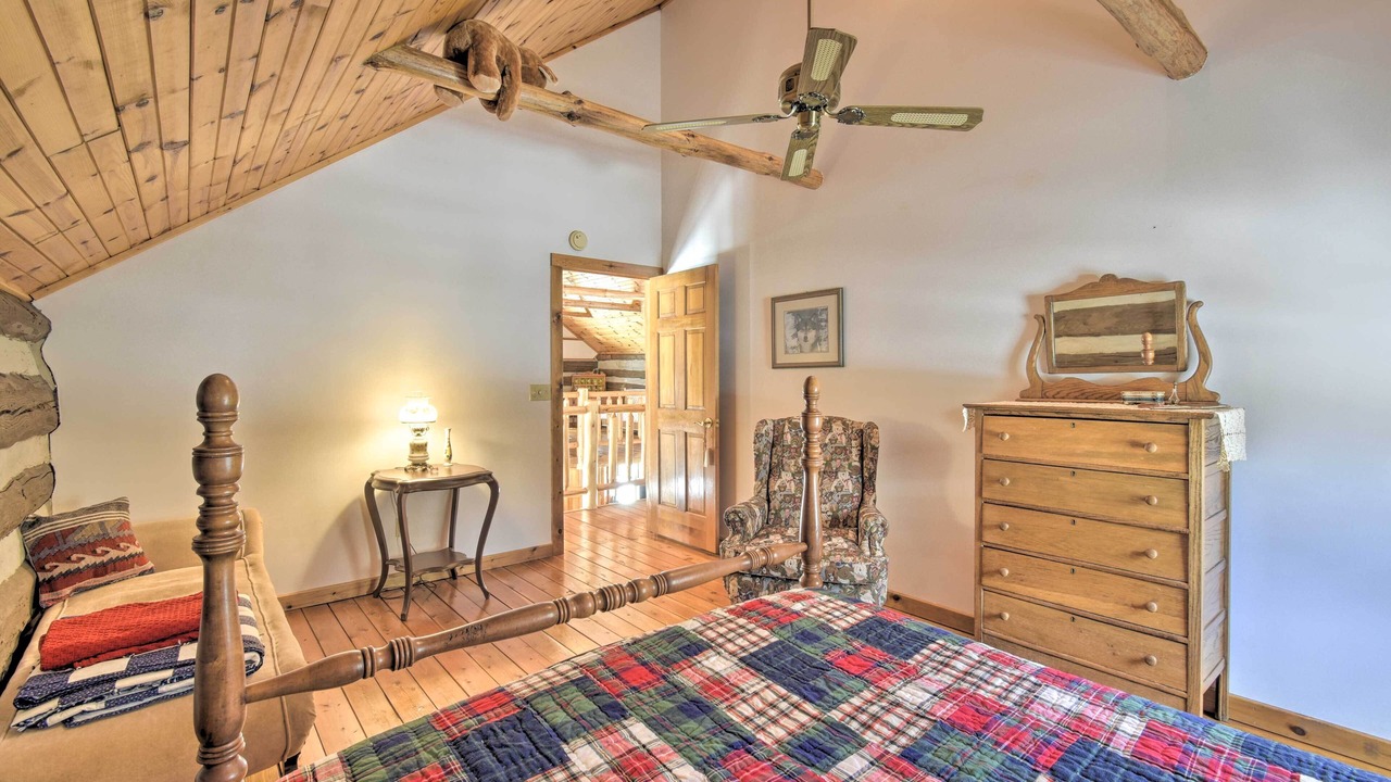 Photo of Bedroom in White Lake