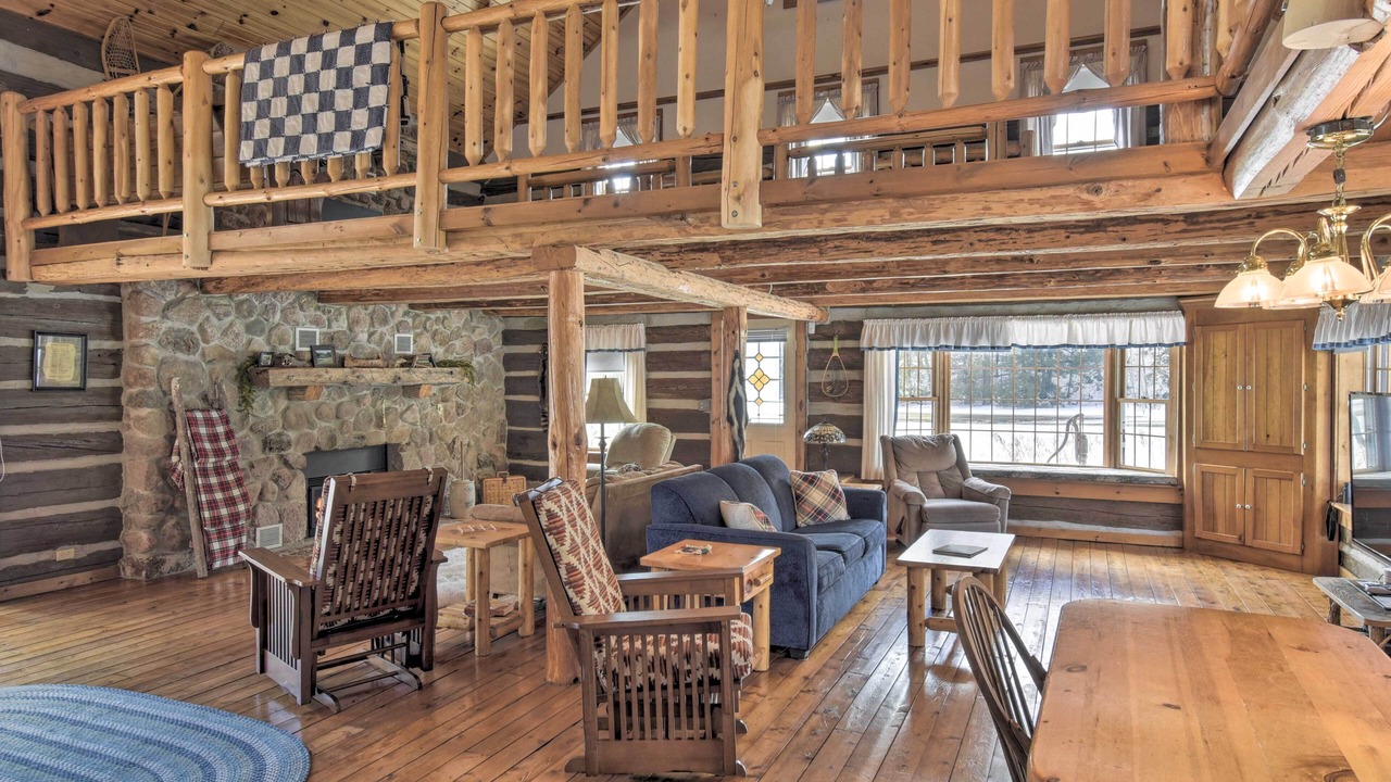 Photo of Livingroom in White Lake