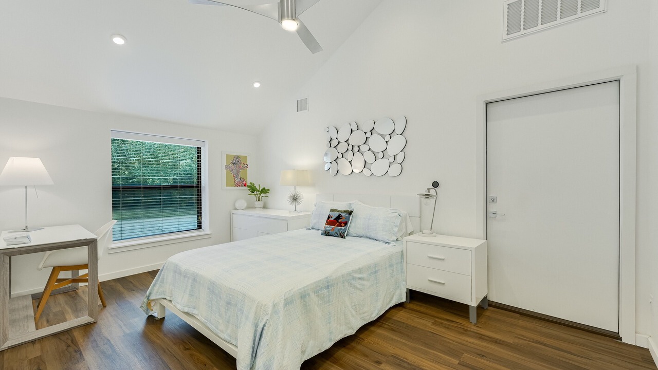 Photo of Bedroom in Allandale