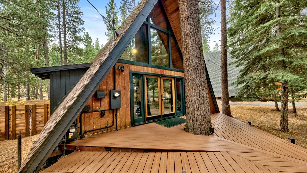 Photo of Outdoor in Pioneer Trail