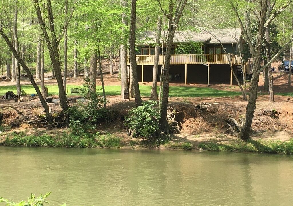 Photo of Others in Dahlonega