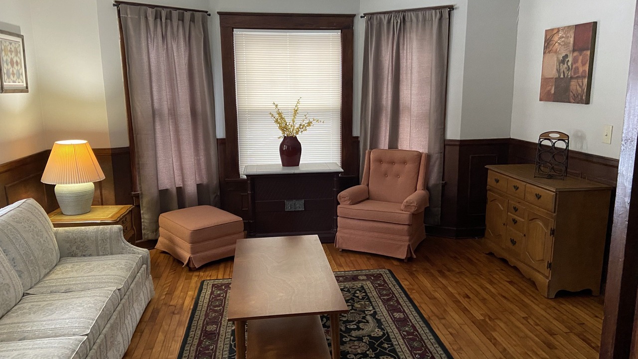 Photo of Bedroom in Baldwinsville