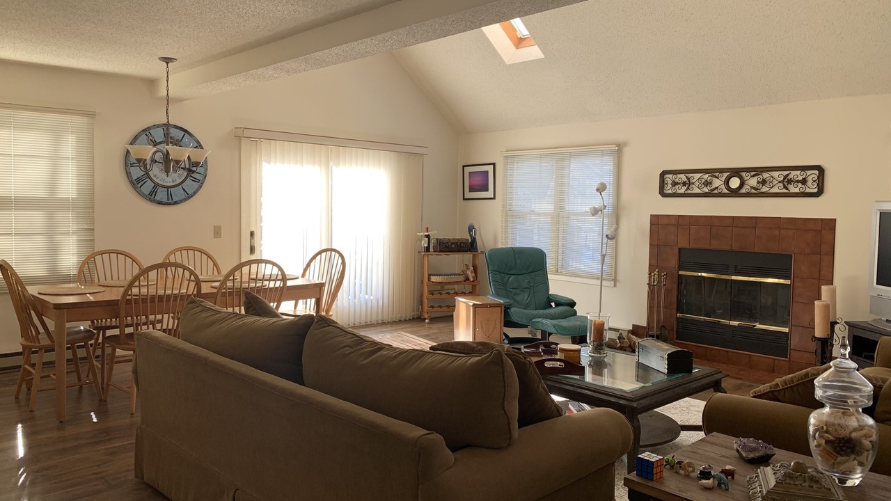 Photo of Livingroom in Lenox Dale