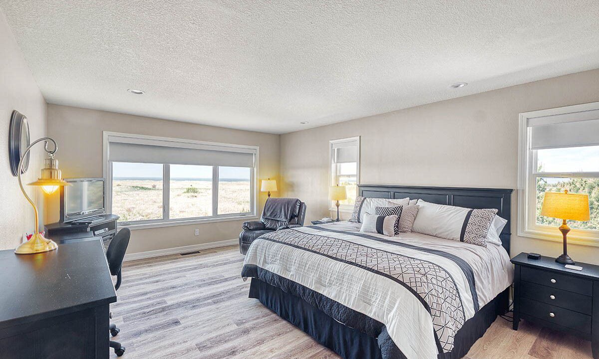 Photo of Bedroom in Long Beach