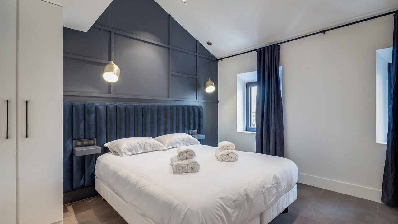 Photo of Bedroom in Cannes City Centre