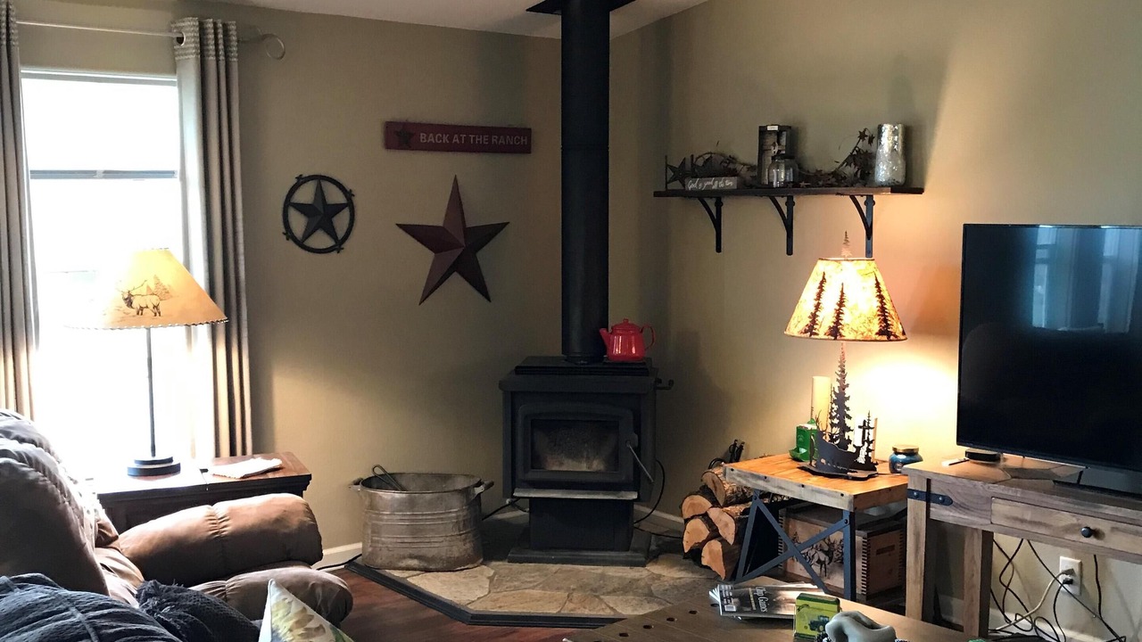Photo of Livingroom in Grant County