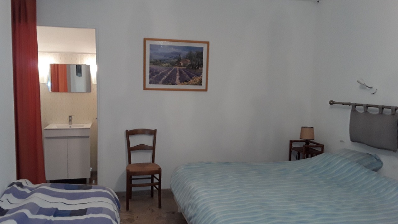Photo of Bedroom in Bagnols-en-Foret