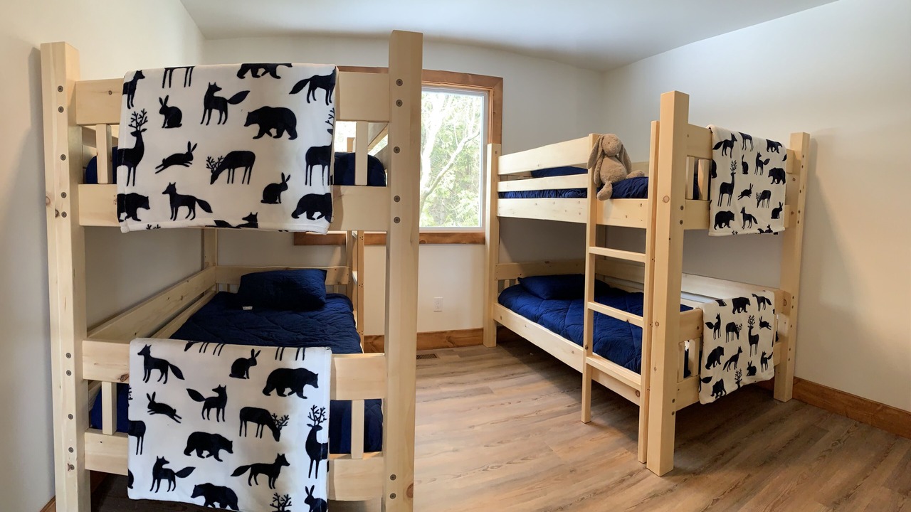 Photo of Bedroom in Tobermory