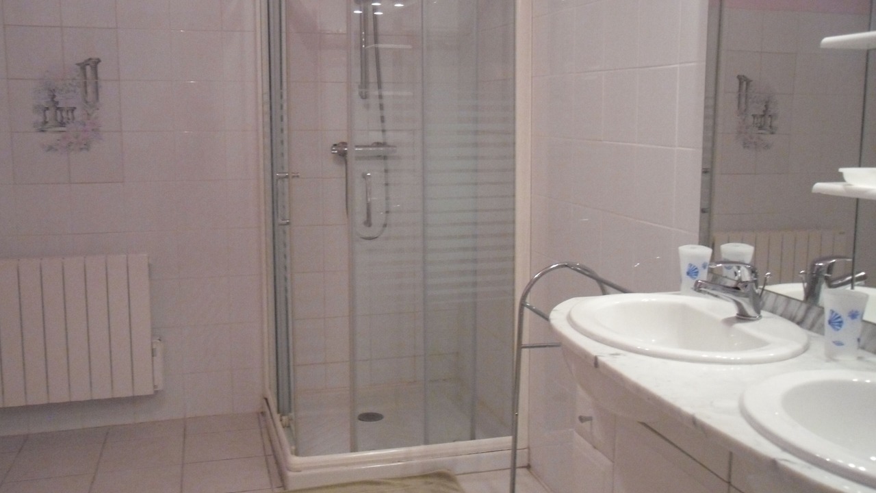 Photo of Bathroom in Puycelci