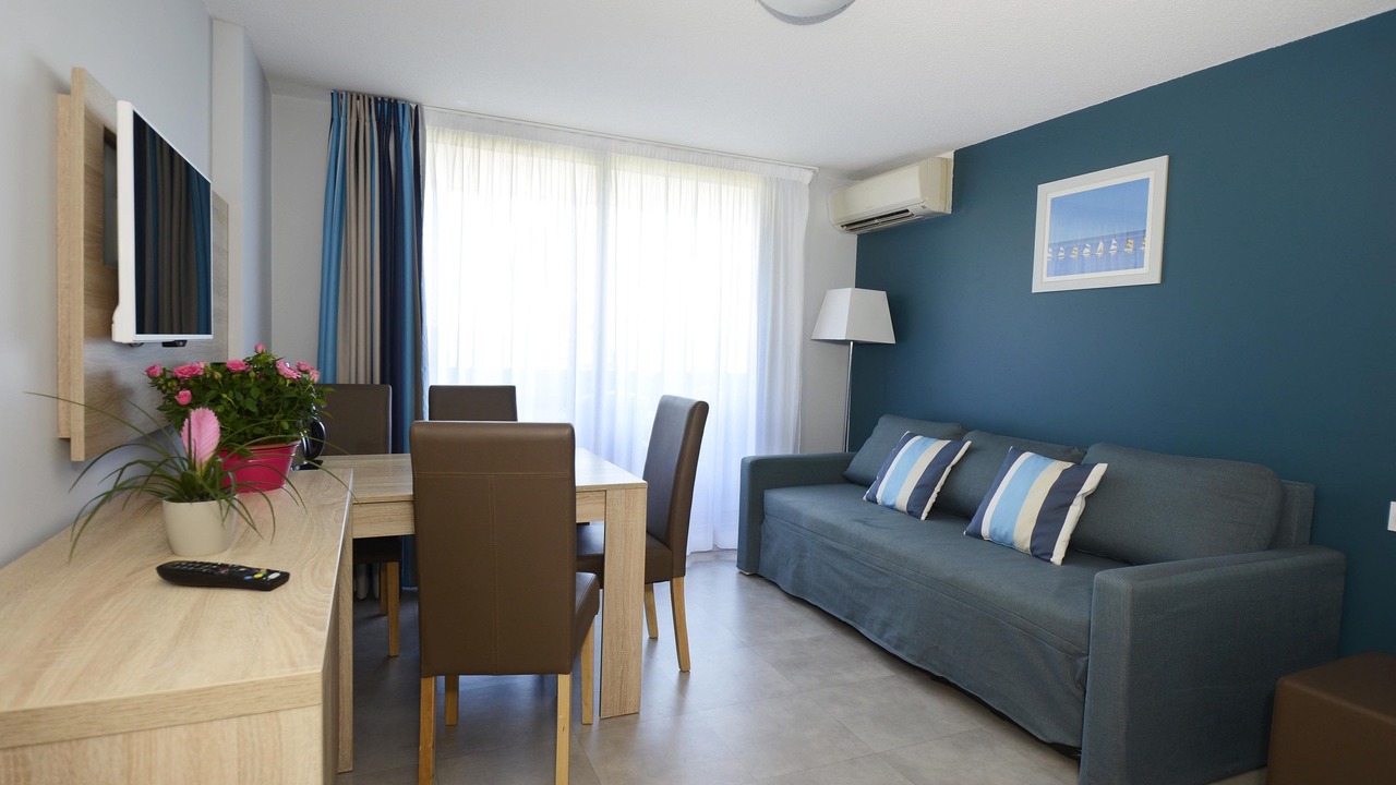 Photo of Bedroom in Balaruc-les-Bains