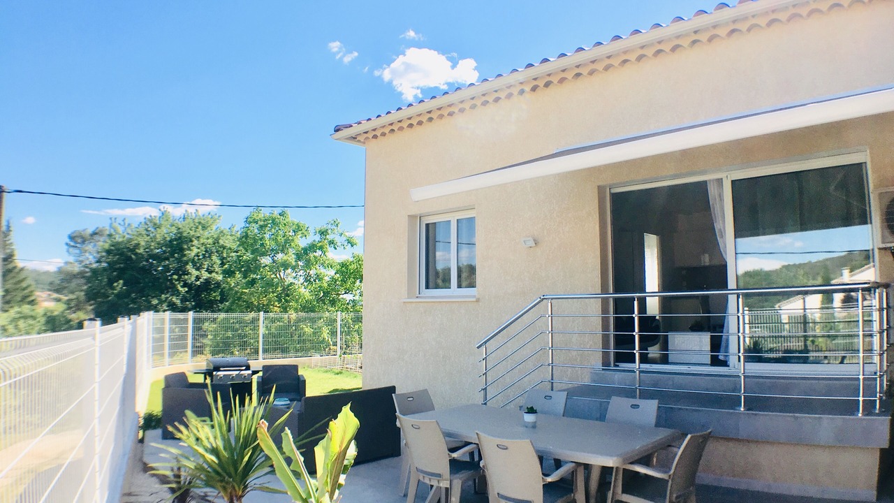 Photo of Outdoor in Saint-Julien-les-Rosiers