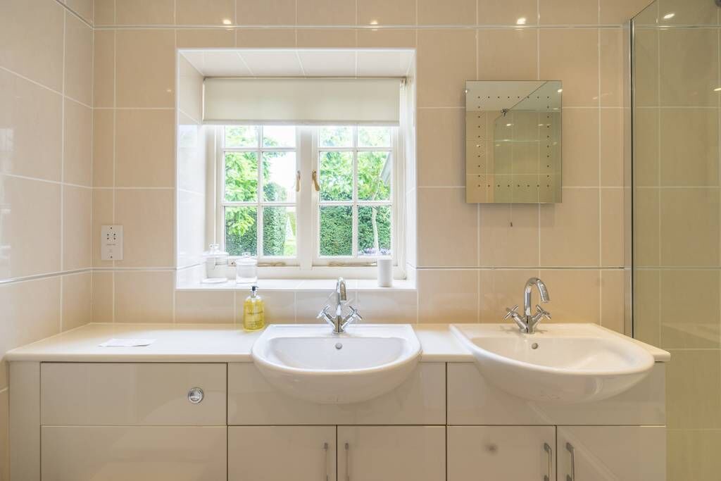 Photo of Bathroom in Seend