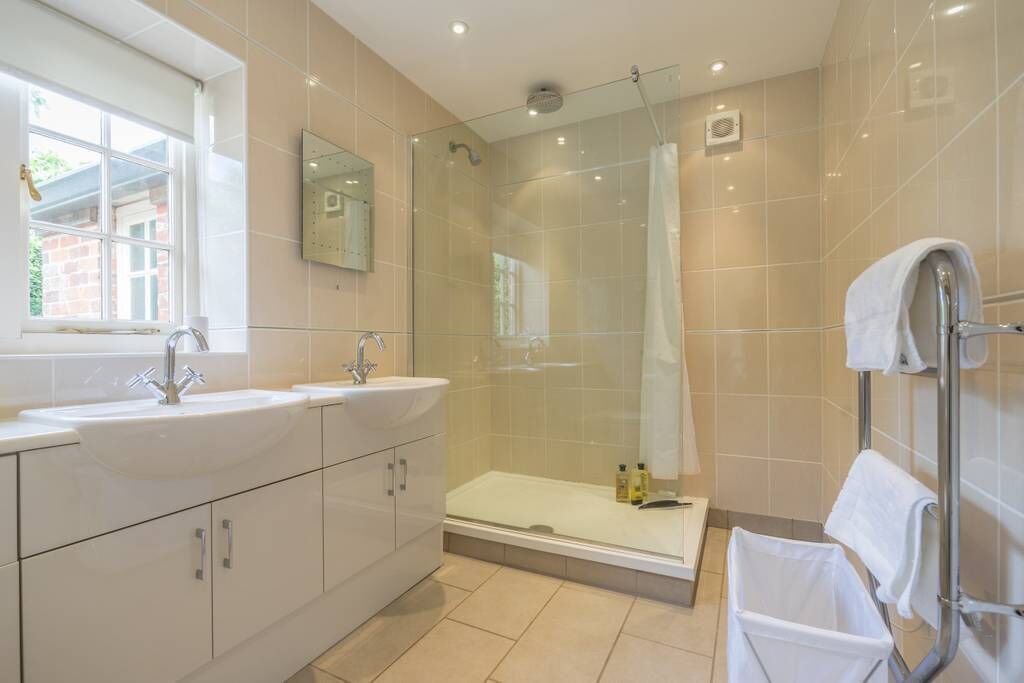 Photo of Others in Seend