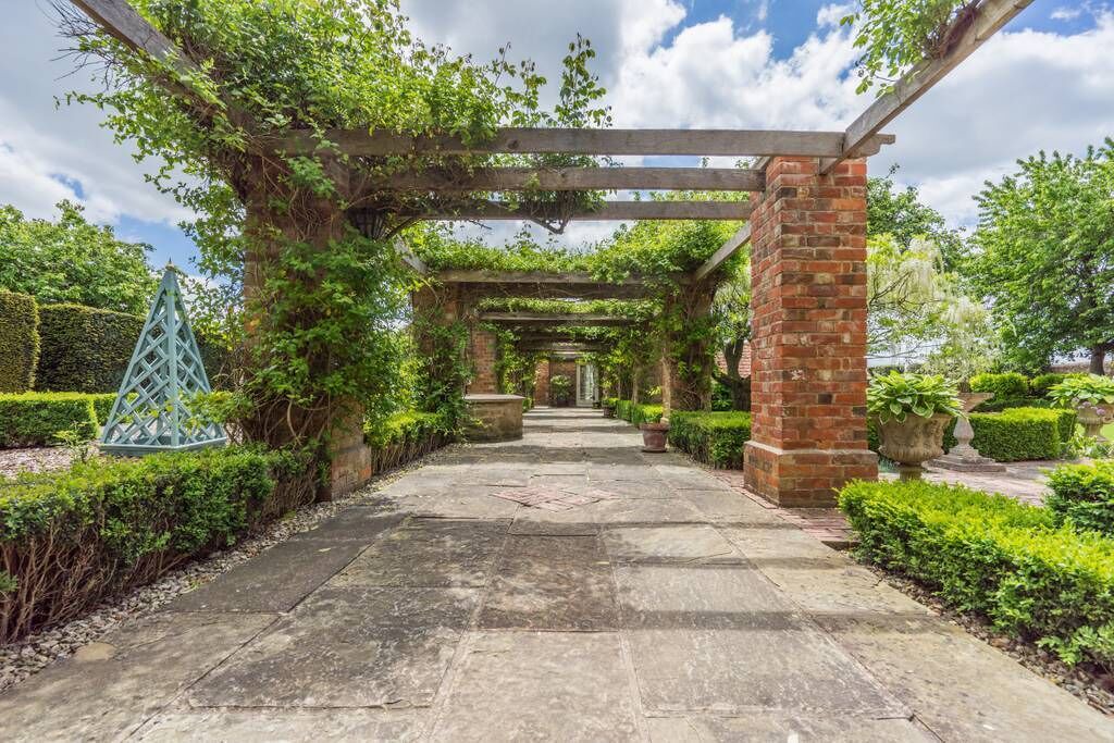 Photo of Outdoor in Seend