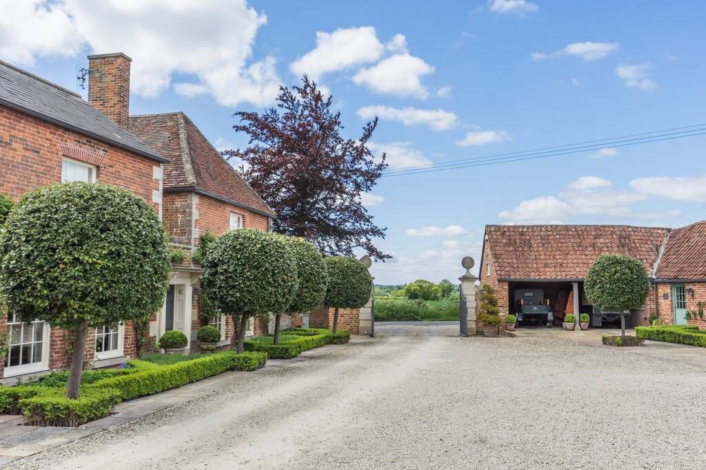 Photo of Others in Seend