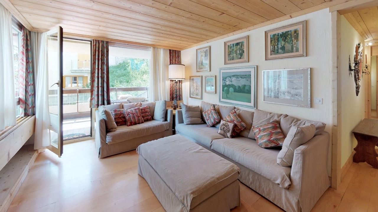 Photo of Livingroom in St. Moritz