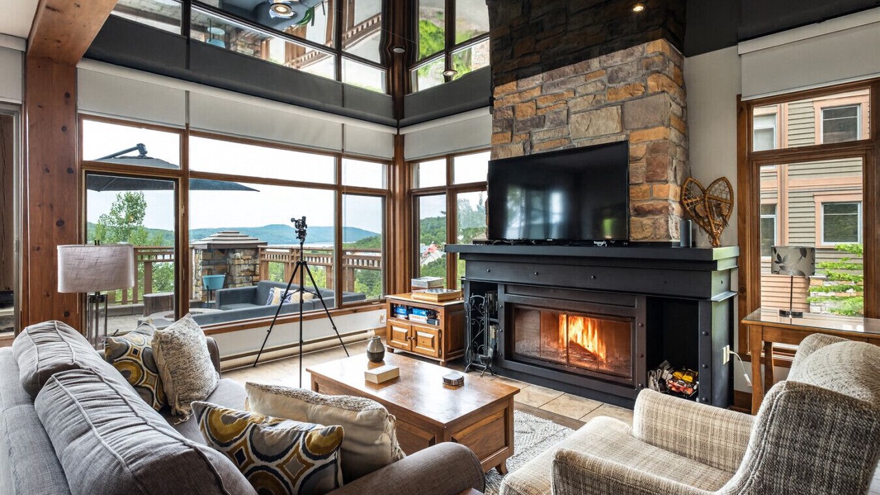 Photo of Livingroom in Mont-Tremblant
