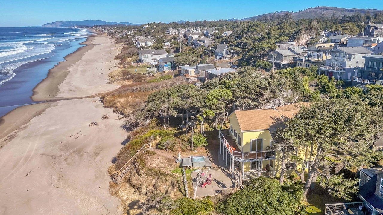 Photo of Others in Lincoln Beach