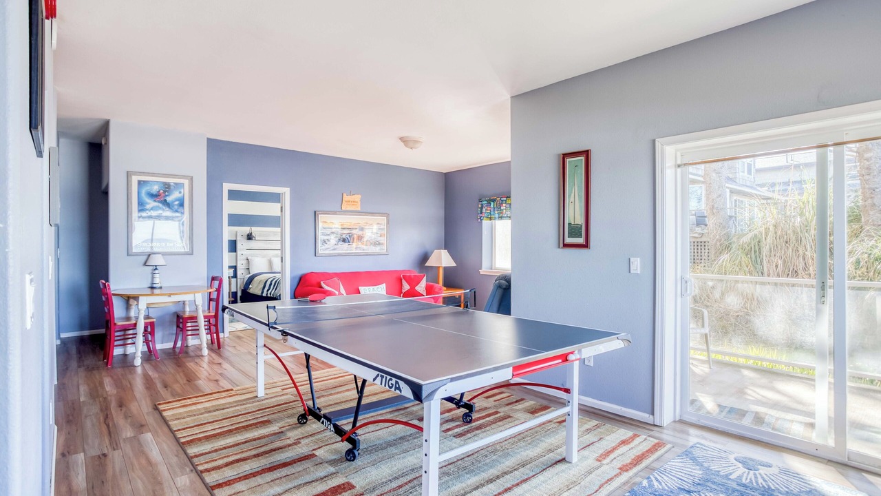 Photo of Others in Lincoln Beach