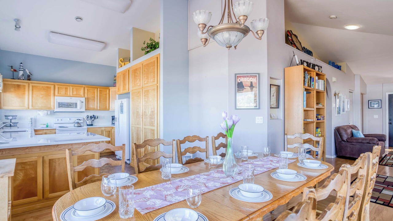 Photo of Others in Lincoln Beach