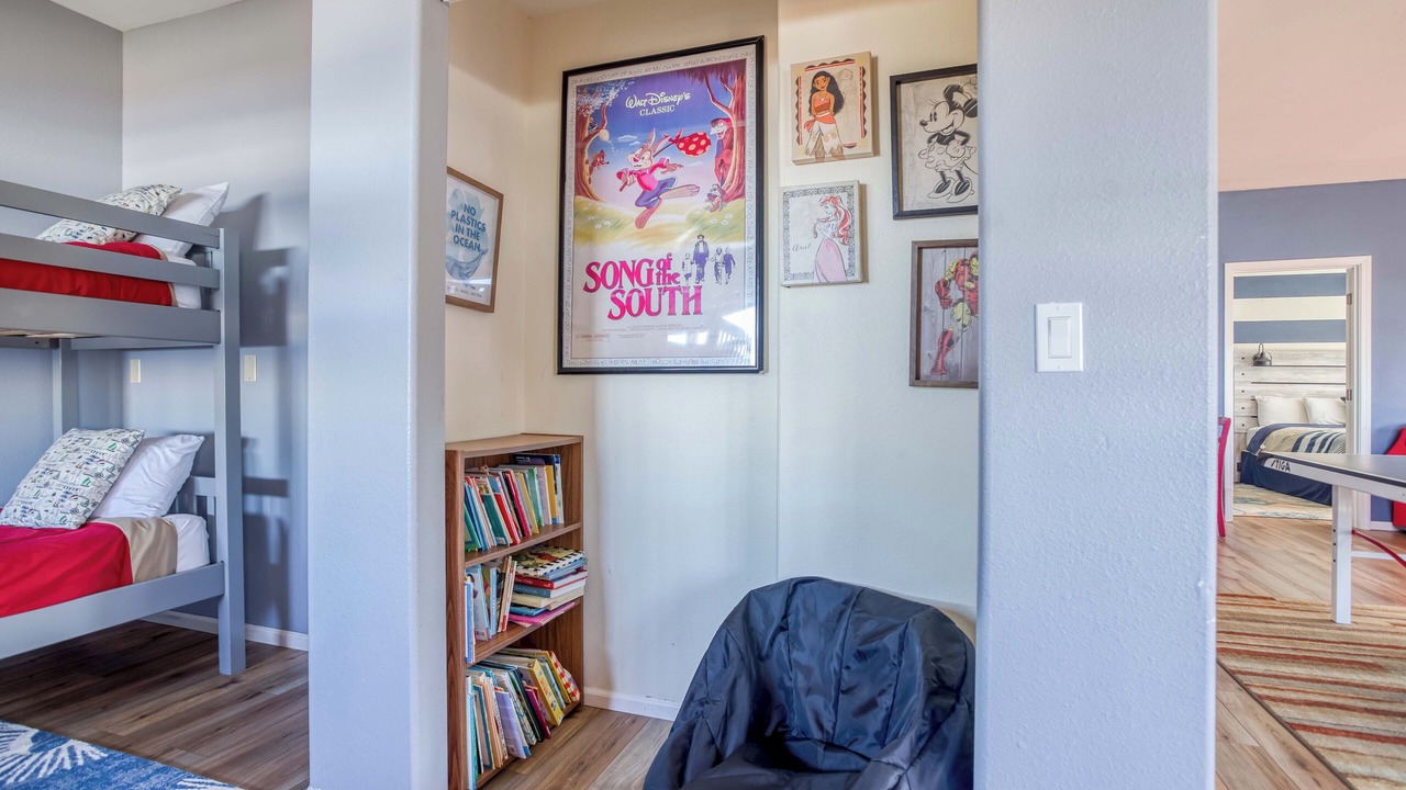 Photo of Others in Lincoln Beach