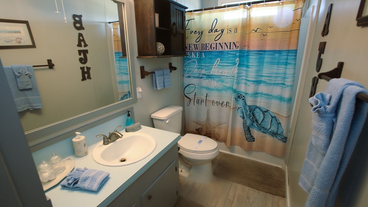 Photo of Bathroom in Surfside Beach
