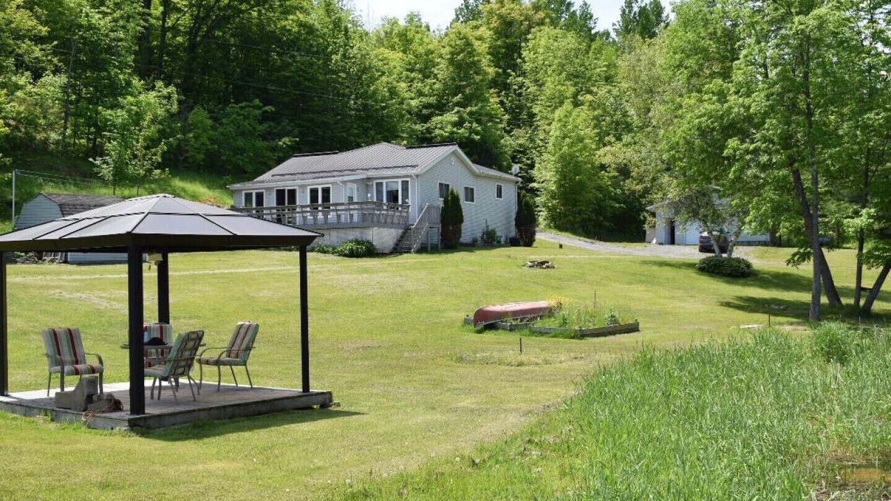 Photo of Others in Frontenac