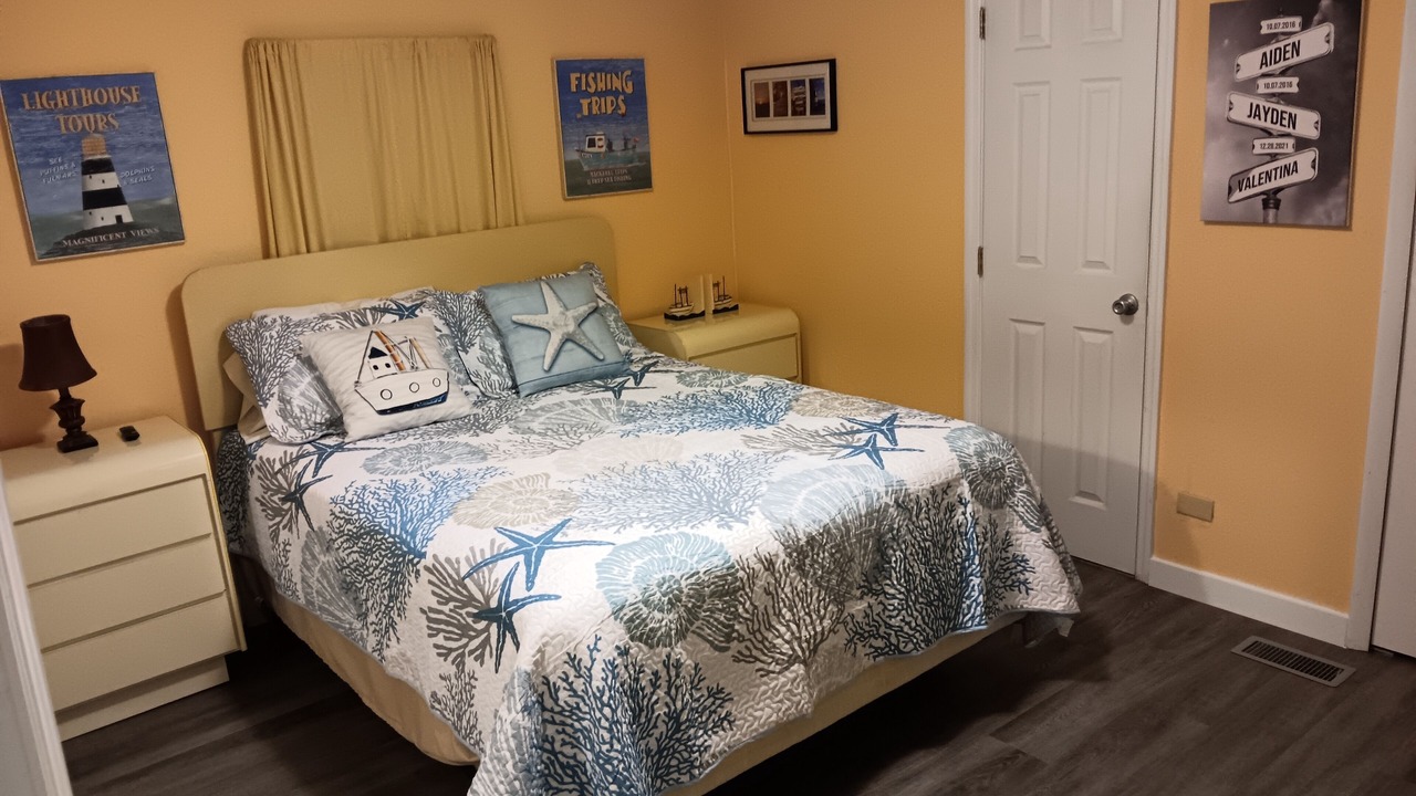 Photo of Bedroom in Twin Lakes