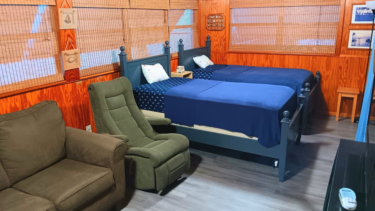 Photo of Bedroom in Twin Lakes