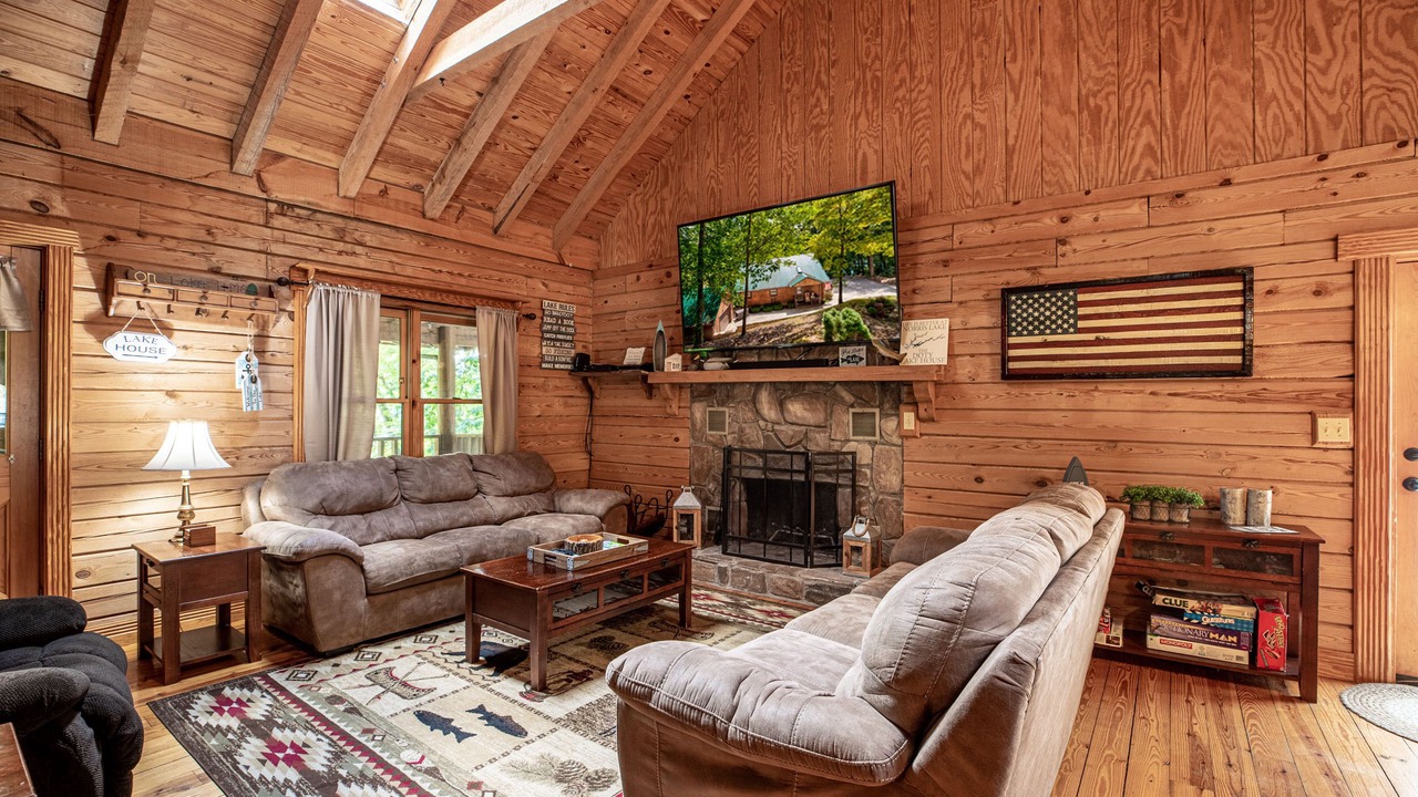 Photo of Livingroom in Big Creek